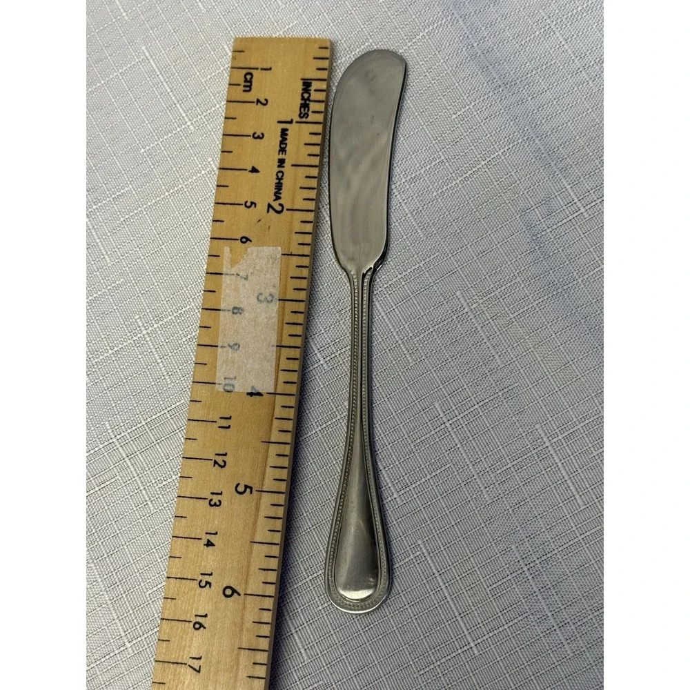 Towle Beaded Antique 18/10 Stainless Steel Individual Butter Knife Server